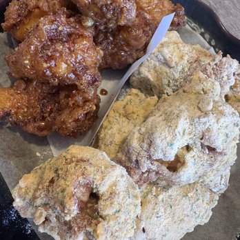 Matzip - Soy garlic & Honey and cheese - Korean Near Me - Union City, California Matzip - Soy garlic & Honey and cheese - Korean Near Me - Union City, California