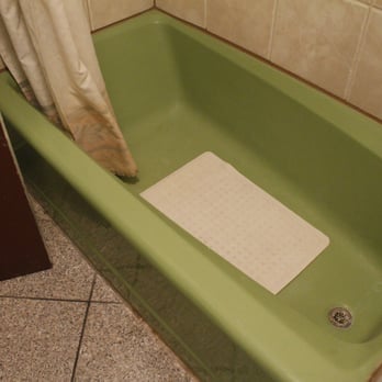 Traveler's Hotel - Hair in tub and on toilet seat, mold everywhere - Hotels Near Me - Salinas, California Traveler's Hotel - Hair in tub and on toilet seat, mold everywhere - Hotels Near Me - Salinas, California
