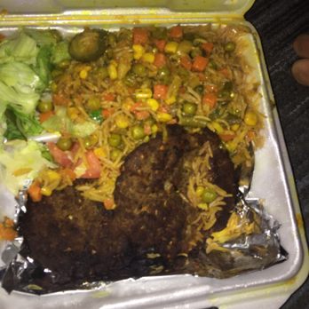Kabob Palace - What kind of burger is this? Never seen a burger with rice and soggy mixed vegetables in it before. Hmmm. Disgusting food. - Afghan Near Me - Arlington, Virginia