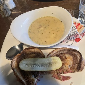 Burnt Toast - Breakfast & Brunch Near Me - Whitehorse, Yukon