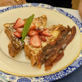 The Francis Malbone House - Bed & Breakfast Near Me - Newport, Rhode Island