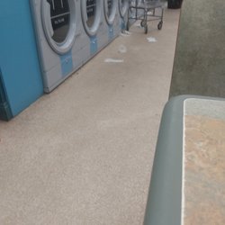 Lake Cable Laundromat