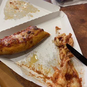 Wegmans - Smeared cheese on pizza - Grocery Near Me - Liverpool, New York