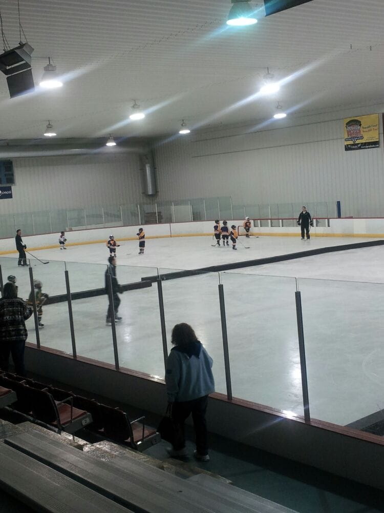 WENTZVILLE ICE ARENA Updated August 2024 910 Main Plaza Dr