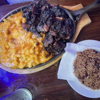 The Simpson Restaurant & Bar - BK - Oz Jerk Oxtail Over Macaroni & Cheese Pie - Caribbean Near Me - Brooklyn, New York