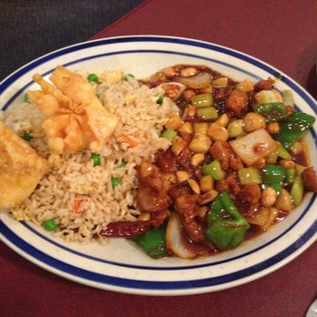 Golden Wok - Chicken dish with crab rangoon - Chinese Near Me - Grand Rapids, Michigan Golden Wok - Chicken dish with crab rangoon - Chinese Near Me - Grand Rapids, Michigan