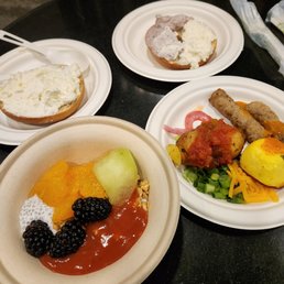 Bagel,ceam cheese. Chia seed pudding with strawberry banana compote, fruit, granola. Potatoes, turkey sausages, egg soufflé, salsa. Bagel,ceam cheese. Chia seed pudding with strawberry banana compote, fruit, granola. Potatoes, turkey sausages, egg soufflé, salsa.