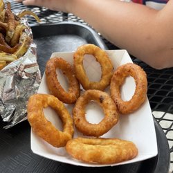 Lime Lake Snack Bar - 6 onion rings for $5.50!