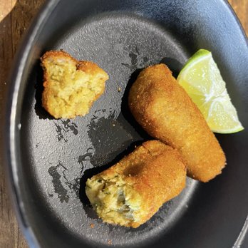 Islas Canarias Restaurant - Chicken croquettes. Did I mention breadcrumbs, as in "crumbled when I picked it up?" Among the worst croquettes I've had. - Cuban Near Me - Miami, Florida