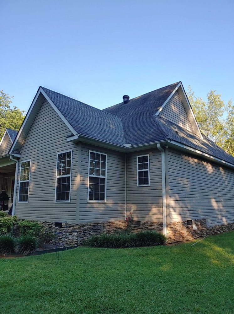 Slide of MDS Roof Doctors