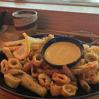 Blue Sushi Sake Grill - Fried calamari - Sushi Bars Near Me - Kansas City, Missouri
