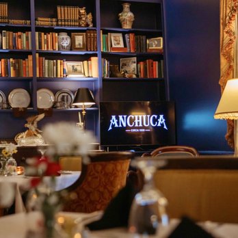Restaurant Anchuca - Library dining - American Near Me - Vicksburg, Mississippi