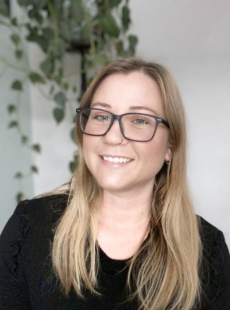 Dakota Group - grief counselor in Aberdeen, SD