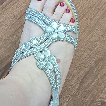 Tips and Toes - Boys n Berries regular polish and pedicure - Nail Salons Near Me - Mason City, Iowa Tips and Toes - Boys n Berries regular polish and pedicure - Nail Salons Near Me - Mason City, Iowa