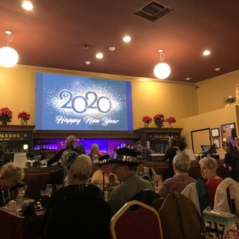 Barleens Dinner Show - Wide screen above bar. - Dinner Theater Near Me - Apache Junction, Arizona