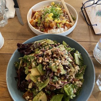 Venice Mtl Vieux-Montreal - really good, amazing food - Salad Near Me - Montreal, Quebec