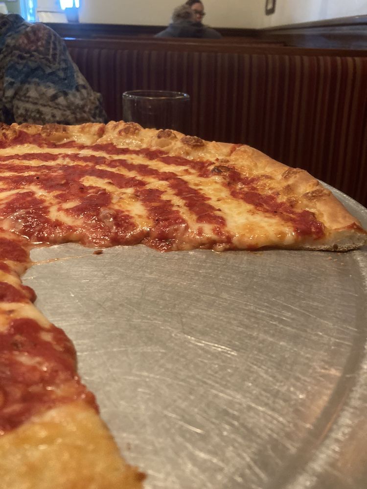 GROTTO PIZZA MILFORD Updated April 2024 30 Photos & 68 Reviews