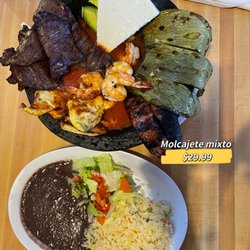 El Pulgarcito III - Molcajete mixto $29.99 (as of July 2022)