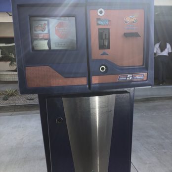 Fast5Xpress Car Wash - Machine to pay - Car Wash Near Me - Pasadena, California