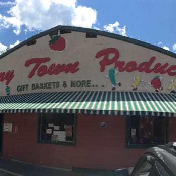 Berry Town Produce - Berry town produce storefront - Fruits & Veggies Near Me - Ponchatoula, Louisiana Berry Town Produce - Berry town produce storefront - Fruits & Veggies Near Me - Ponchatoula, Louisiana