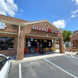 Wingnuts Pub and Grub