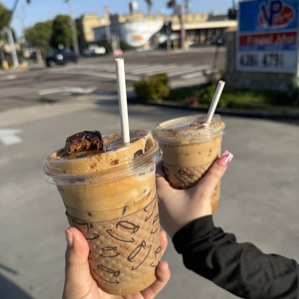 Café Matinal - Forbidden Vanilla Latte (left) and Biscoff Lotus Latte (right) - Coffee & Tea Near Me - San Diego, California Café Matinal - Forbidden Vanilla Latte (left) and Biscoff Lotus Latte (right) - Coffee & Tea Near Me - San Diego, California