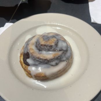Atlanta Breakfast Club - Cinnamon Roll - Southern Near Me - Atlanta, Georgia Atlanta Breakfast Club - Cinnamon Roll - Southern Near Me - Atlanta, Georgia