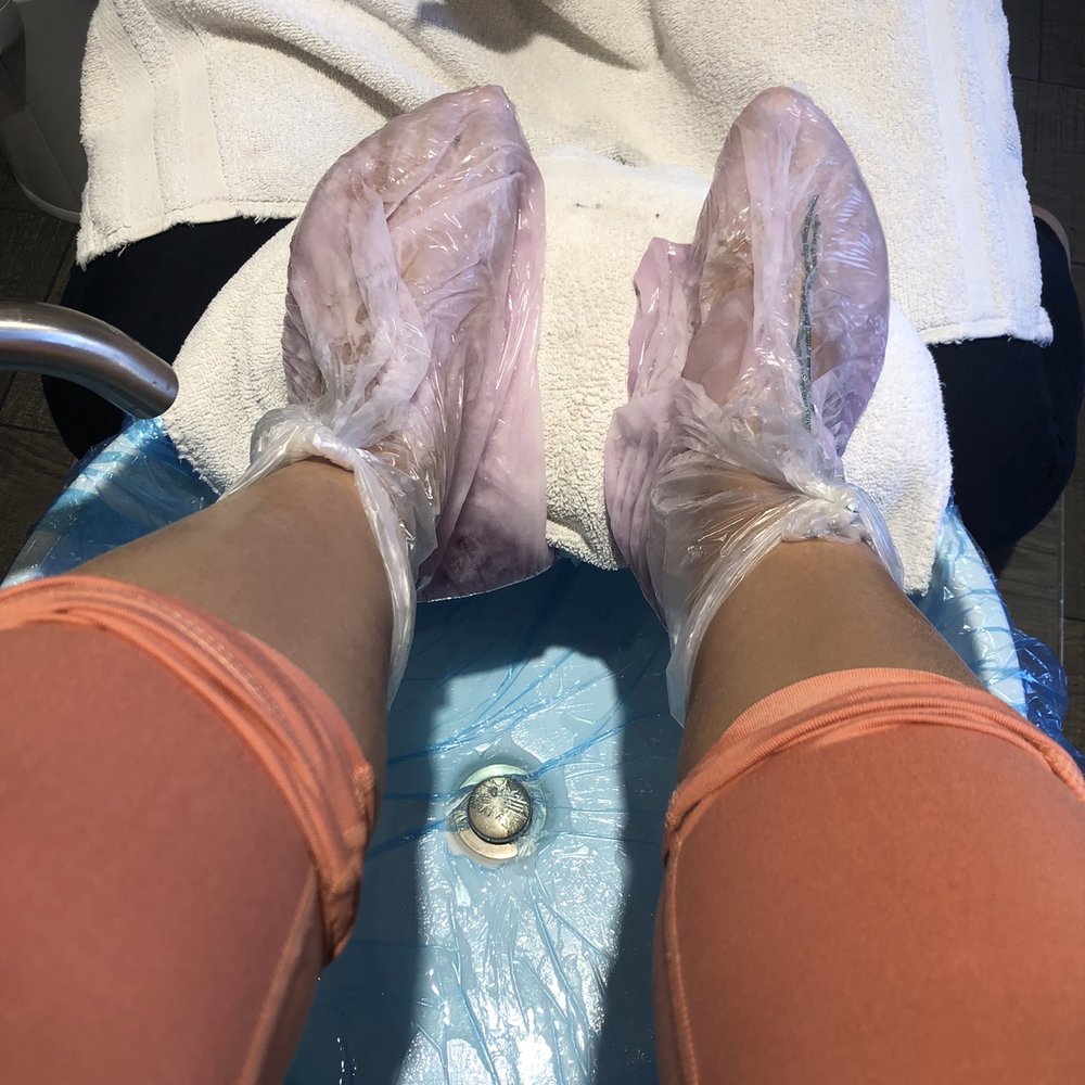 Vibe Nail Bar - Parrafin was the perfect way to finish off my pedicure. - Nail Salons Near Me - Burbank, California Vibe Nail Bar - Parrafin was the perfect way to finish off my pedicure. - Nail Salons Near Me - Burbank, California