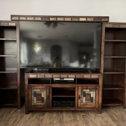 FS Moving - Entertainment center moved