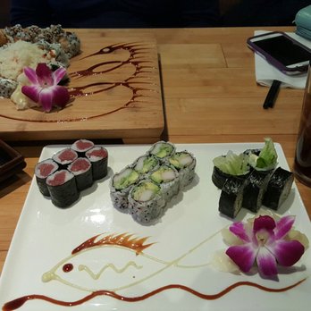Sake Lounge - The sushi chefs even take time to decorate the plates for their most basic rolls. - Japanese Near Me - Olathe, Kansas Sake Lounge - The sushi chefs even take time to decorate the plates for their most basic rolls. - Japanese Near Me - Olathe, Kansas