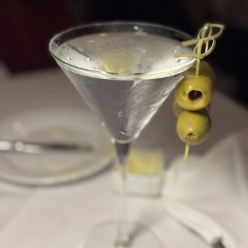 Arroyo Chop House - Chopin Martini - Steakhouses Near Me - Pasadena, California