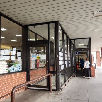 H Mart - Frederick - Entrance - Grocery Near Me - Frederick, Maryland