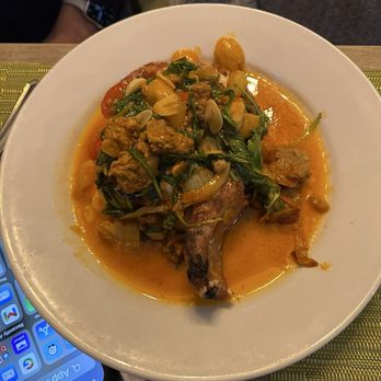 Apizza Abate - Pork chop - Wine Bars Near Me - East Haven, Connecticut