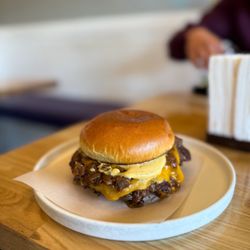 Cosmos Burger - Cosmos Burger