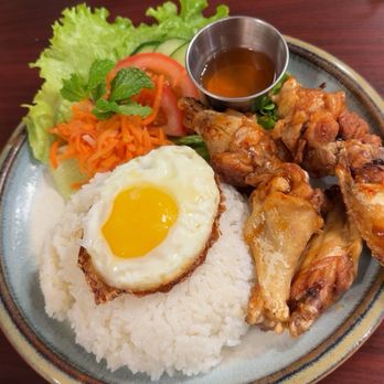 VinBun Vietnamese Bistro - Vietnamese Near Me - Middletown, Kentucky VinBun Vietnamese Bistro - Vietnamese Near Me - Middletown, Kentucky