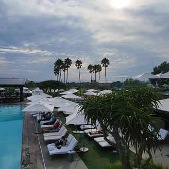 VIEW Restaurant & Lounge - The VIEW at VEA ;) - Lounges Near Me - Newport Beach, California