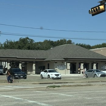 Maple & Motor - View from across the street view on Alexis Dr, crossing Preston. - Burgers Near Me - Dallas, Texas Maple & Motor - View from across the street view on Alexis Dr, crossing Preston. - Burgers Near Me - Dallas, Texas