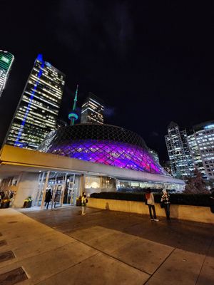 Roy Thomson Hall by null