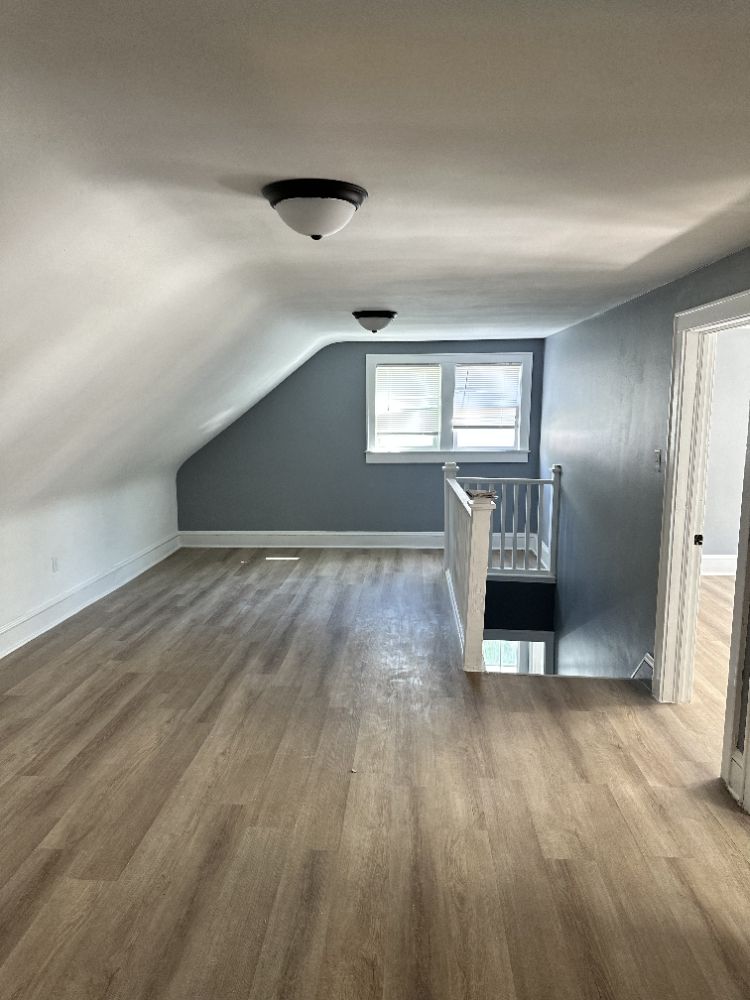 Slide of Browning Floors & More