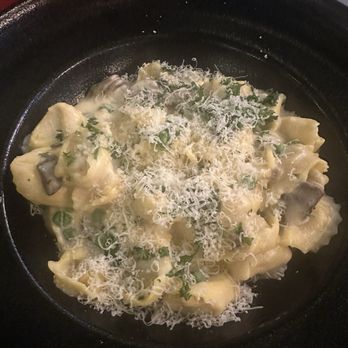 Vetta Italian Eatery - Tortellini Alla Panna - Italian Near Me - Lee's Summit, Missouri