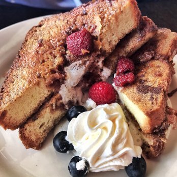 Sofrito New York - French Toast with berries - Latin American Near Me - New York, New York