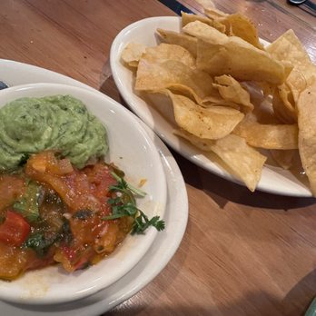 Duluth Grill - Chips and dips - Breakfast & Brunch Near Me - Duluth, Minnesota
