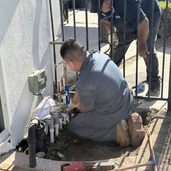 Geyser Plumbing - Gregorio hard at work - Plumbing Near Me Geyser Plumbing - Gregorio hard at work - Plumbing Near Me