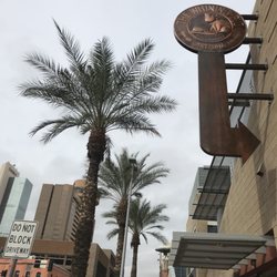 The Whining Pig - Downtown