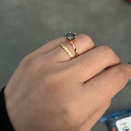 2ct black Diamond my husband bought for our 5 year anniversary --beautiful set in 14k knife edge setting. 2ct black Diamond my husband bought for our 5 year anniversary --beautiful set in 14k knife edge setting.