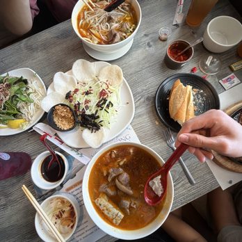 Ha Noi Corner - papaya salad, bun bo hue, bo ne. so yummy! - Vietnamese Near Me - Garden Grove, California Ha Noi Corner - papaya salad, bun bo hue, bo ne. so yummy! - Vietnamese Near Me - Garden Grove, California