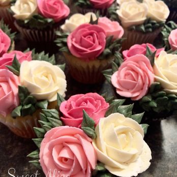 Sweet Alice Confections - pink and white roses - Bakeries Near Me Sweet Alice Confections - pink and white roses - Bakeries Near Me