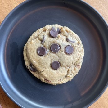 Narrative Coffee - 11/11/23 - Choco chip cookie @ 10a ... why not? - Coffee & Tea Near Me - Everett, Washington
