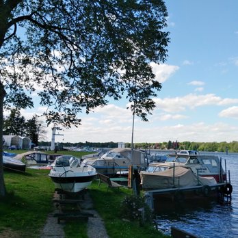 Bootshaus Am Dämmeritzsee - Boating Near Me - Erkner, BB