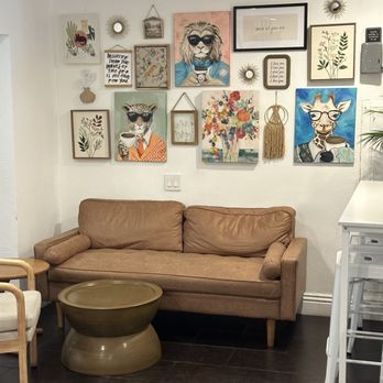 Steadfast Cafe - Cozy Interior seating - Breakfast & Brunch Near Me - Long Beach, California
